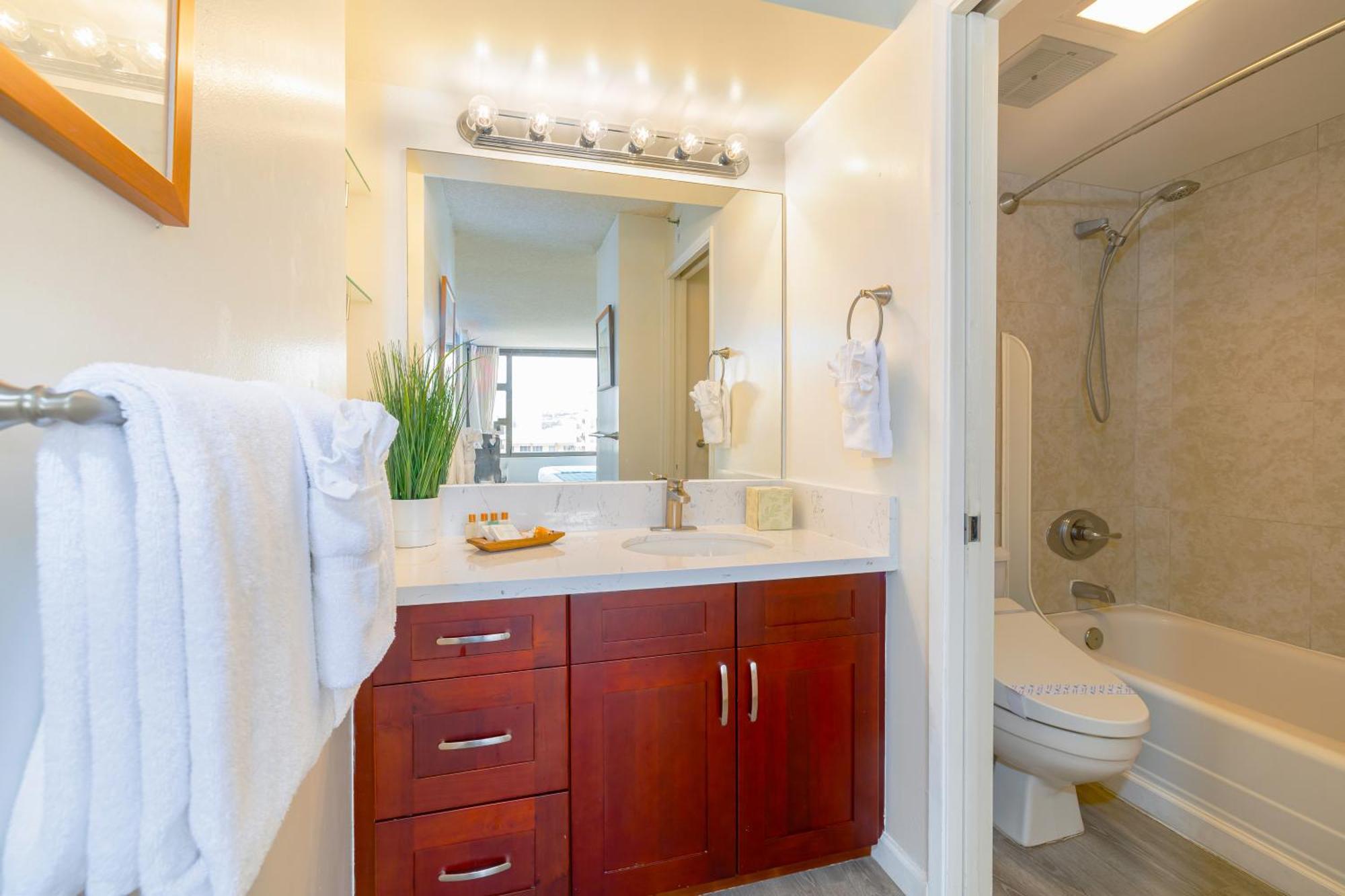 Mountain View Getaway, Free Parking And Beach Steps Away Honolulu Exterior foto